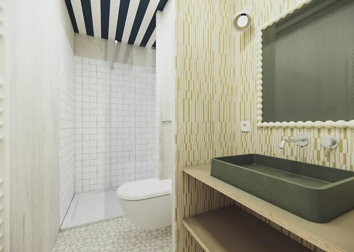 Bonjour Sauvage אתר קמפינג סניוס